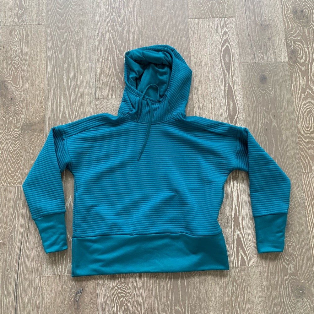 Nike dri-fit teal long-sleeve hoodie